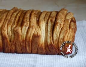 Brioche effeuillée à la cannelle
