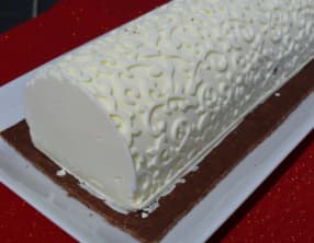 Bûche façon Cheesecake et Framboise