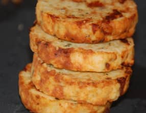 Sablé tomates, parmesan et basilic