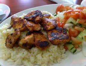 Brochettes de poulet saveurs citron et coriandre