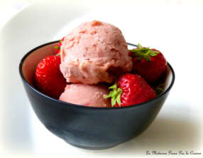 Sorbet rhubarbe et fraises confites