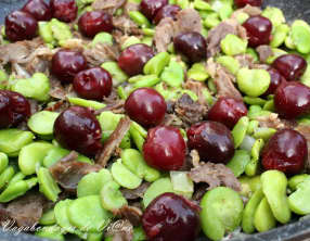 Effiloché de canard aux cerises et aux fèves