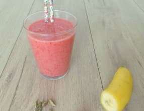 Smoothie fraises, bananes, cardamone