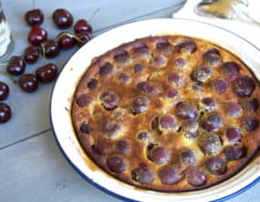 Clafoutis aux cerises et fève tonka