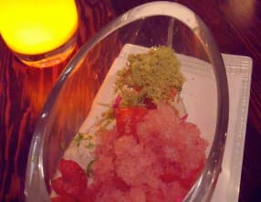 Granité de melon aux épices et noisettes grillées