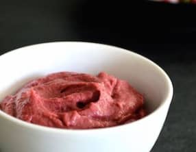 Dips de légumes, betterave et beurre de cacahuètes