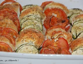 Tian courgette, tomate et chèvre sur lit de riz