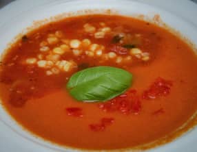 Gaspacho à la tomate et au maïs