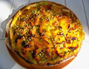 Tarte aux abricots et crème de pistache