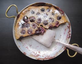 Clafoutis aux cerises et amandes