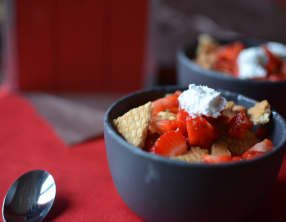 Verrines aux fraises minute