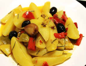 Poêlée de pommes de terre aux olives et aux citrons