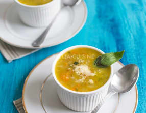 Minestrone, soupe italienne aux légumes