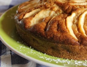 Gateau léger et moelleux aux pommes