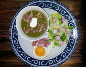 Soupe aux fanes de radis