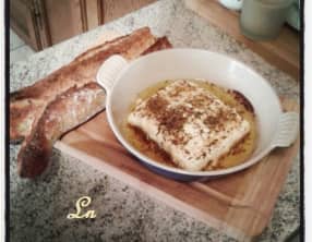 Feta marinée grillée au cumin et fenugrec