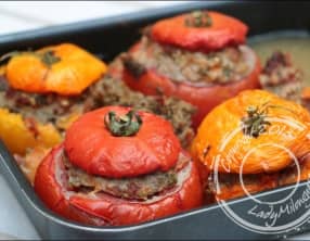 Tomates farcies à l’agneau et aubergine