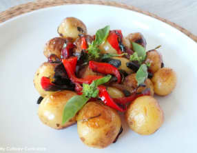 Pommes de terre grenailles aux poivrons et au basilic
