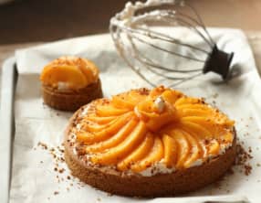 Tarte sablée breton, mascarpone fouetté et nectarines
