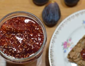 Confiture de figues aux quatre épices