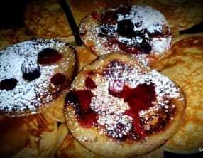Pancakes à la vanille et aux fruits rouges