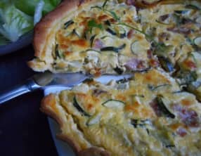 Quiche aux courgettes, jambon et chèvre