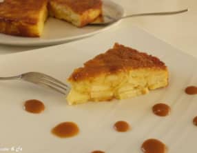 Moelleux aux pommes et caramel beurre salé