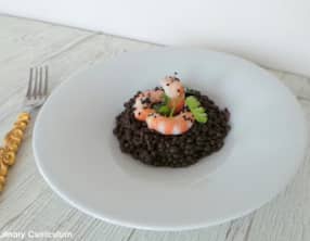Salade de lentilles Beluga aux crevettes marinées
