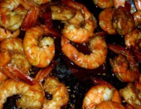 Crevettes sautées à l'ail, gingembre et sauce Soja