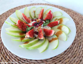 Salade de pommes Granny Smith au cottage cheese et aux figues
