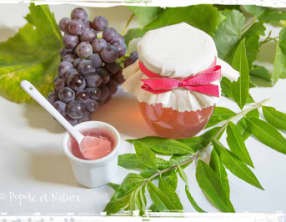 Confit de raisins du jardin à la verveine citronnelle