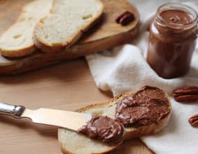 Pâte à tartiner express aux noix de pécan et sirop d’agave