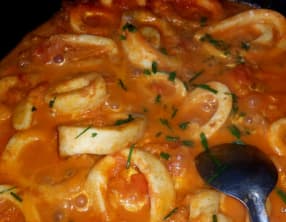 Anneaux de Calmar à la tomate et Whisky