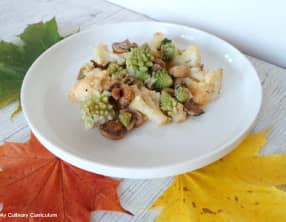 Poêlée de chou-fleur, chou romanesco et champignons