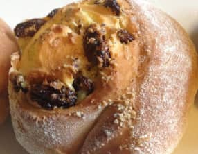 Petits pains aux raisins