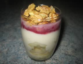 verrine express poir-noix-miel-coulis de fruits rouges
