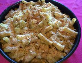 Gratin de pâtes au chou-fleur et à la Tuma