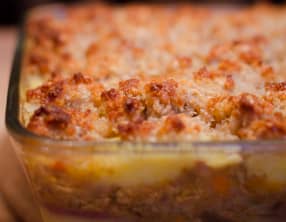 Crumble de pommes de terre et de canard émietté