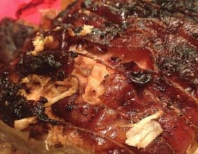 rôti de porc aux pommes et à la cannelle