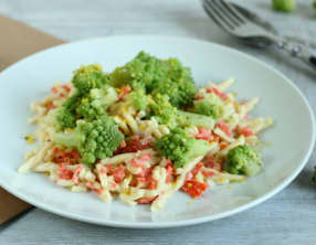 Pâtes légères au saumon et romanesco