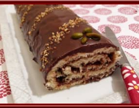 Bûche croquante Chocolat Praliné Pistache