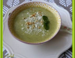 Soupe de Courgettes à la Menthe