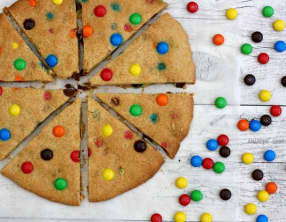 Cookie géant aux M&M's