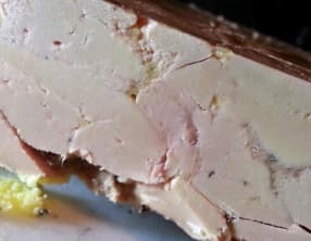 Cuire un foie gras nature en terrine