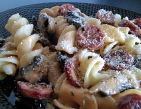 Fusilli giganti champignons chorizo