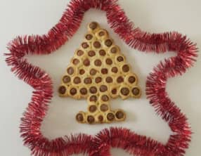 Sapin de saucisses feuilletées