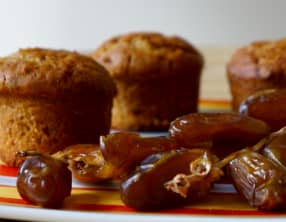 Moelleux aux dattes et à la fleur d'oranger