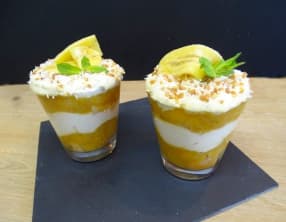 Tiramisu mangue, fressinette et noix de coco