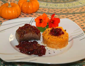 Pavé de sanglier aux canneberges et sirop d’érable, écrasée de courge