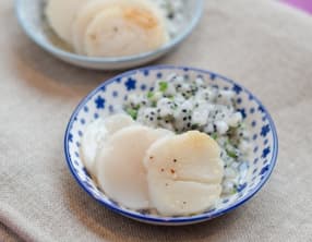 Saint-Jacques et salsa asiatique de fruit du dragon